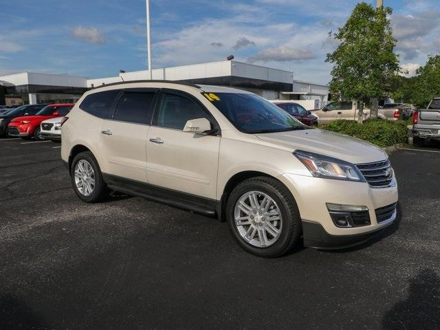 used 2014 Chevrolet Traverse car, priced at $9,800