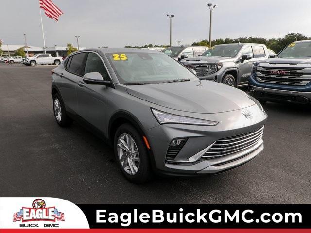 new 2025 Buick Envista car, priced at $26,530