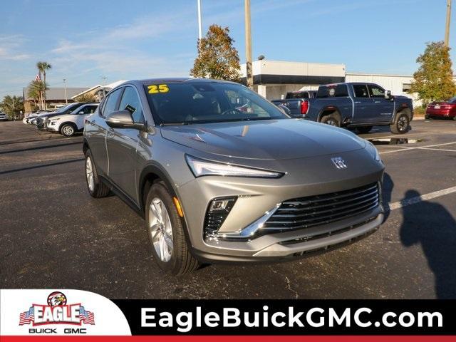 new 2025 Buick Envista car, priced at $27,125