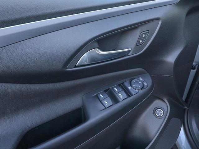 new 2025 Buick Envista car, priced at $27,125