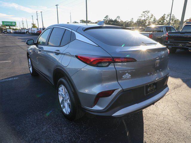 new 2025 Buick Envista car, priced at $25,325