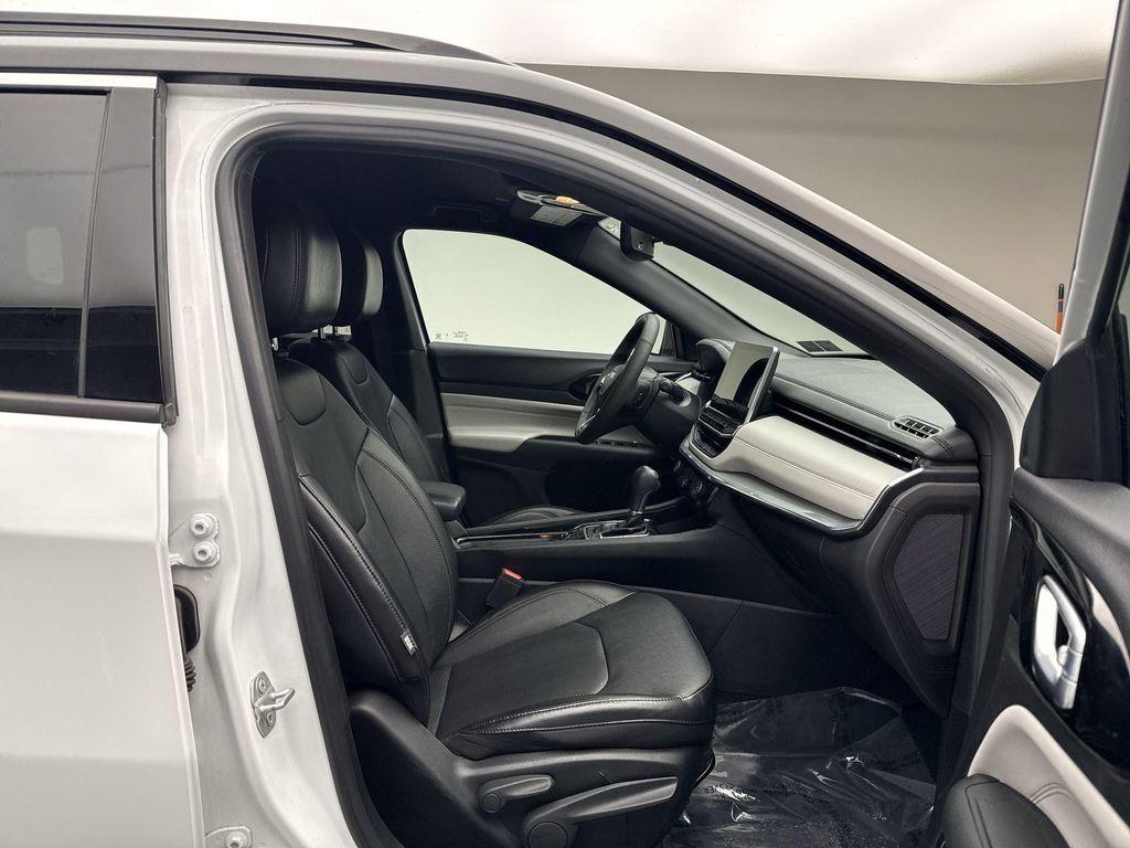 used 2023 Jeep Compass car, priced at $20,297