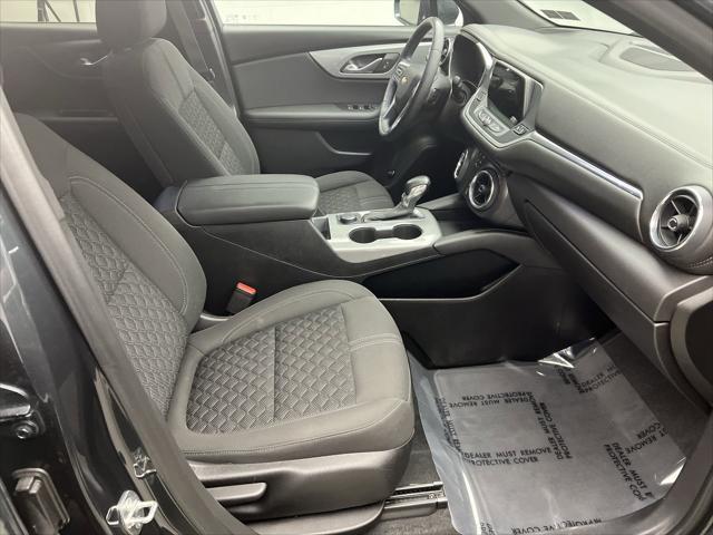 2019 Graphite Metallic Chevrolet Blazer