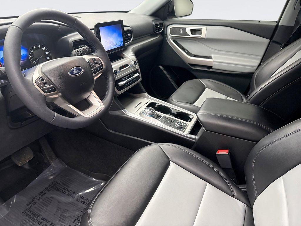 used 2023 Ford Explorer car, priced at $32,999
