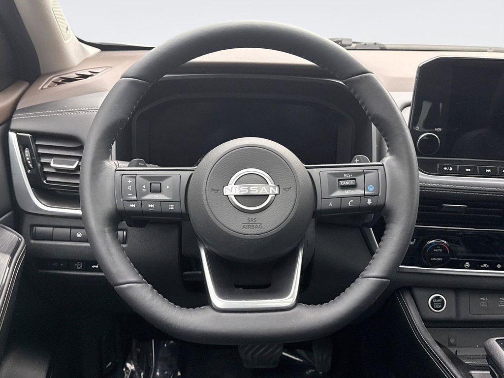 used 2023 Nissan Rogue car, priced at $28,999
