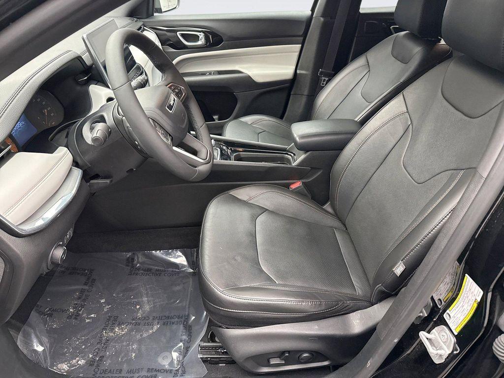 used 2023 Jeep Compass car, priced at $22,099