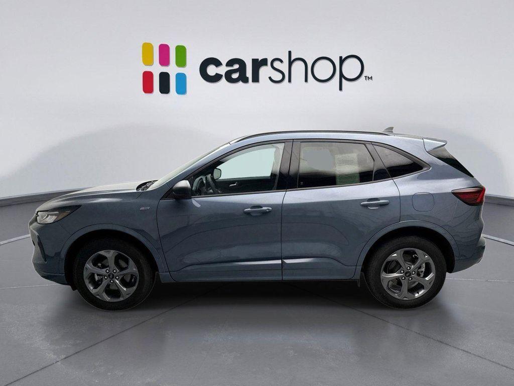 used 2023 Ford Escape car, priced at $22,096