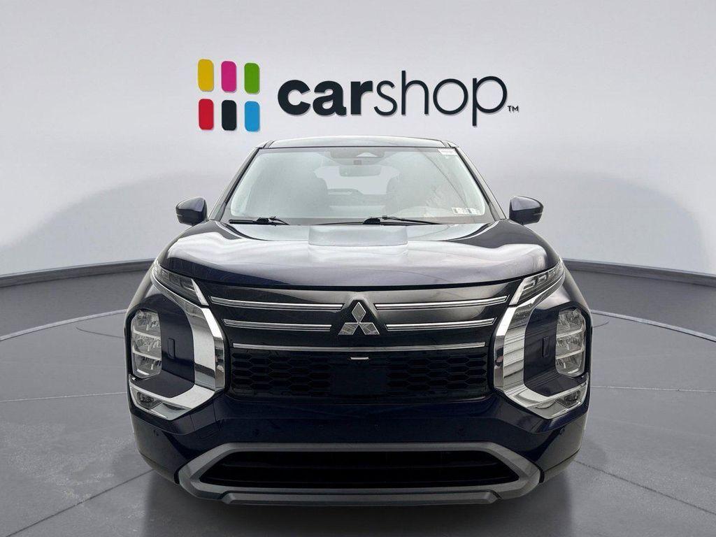 used 2025 Mitsubishi Outlander car, priced at $26,199
