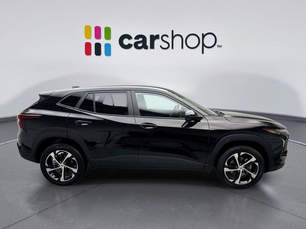 used 2025 Chevrolet Trax car, priced at $22,098