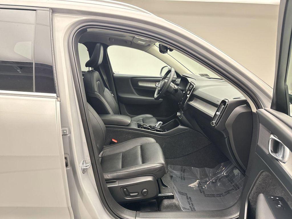 used 2024 Volvo XC40 car, priced at $27,549