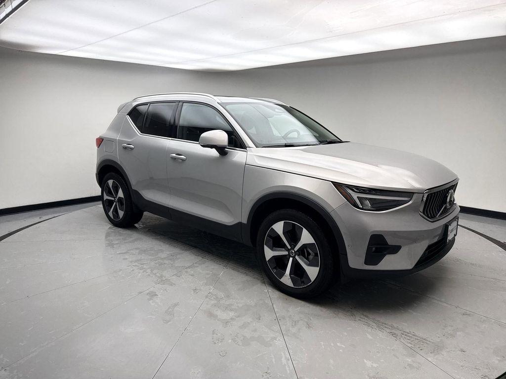 used 2024 Volvo XC40 car, priced at $27,549
