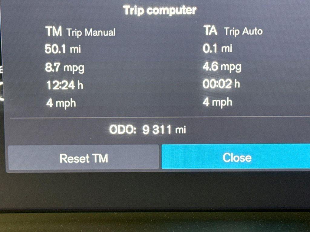 used 2025 Volvo XC40 car, priced at $30,599