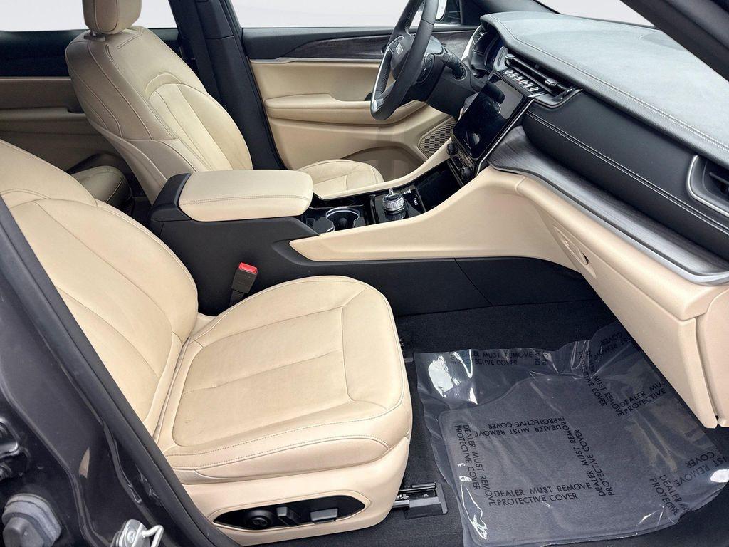 used 2023 Jeep Grand Cherokee L car, priced at $33,099