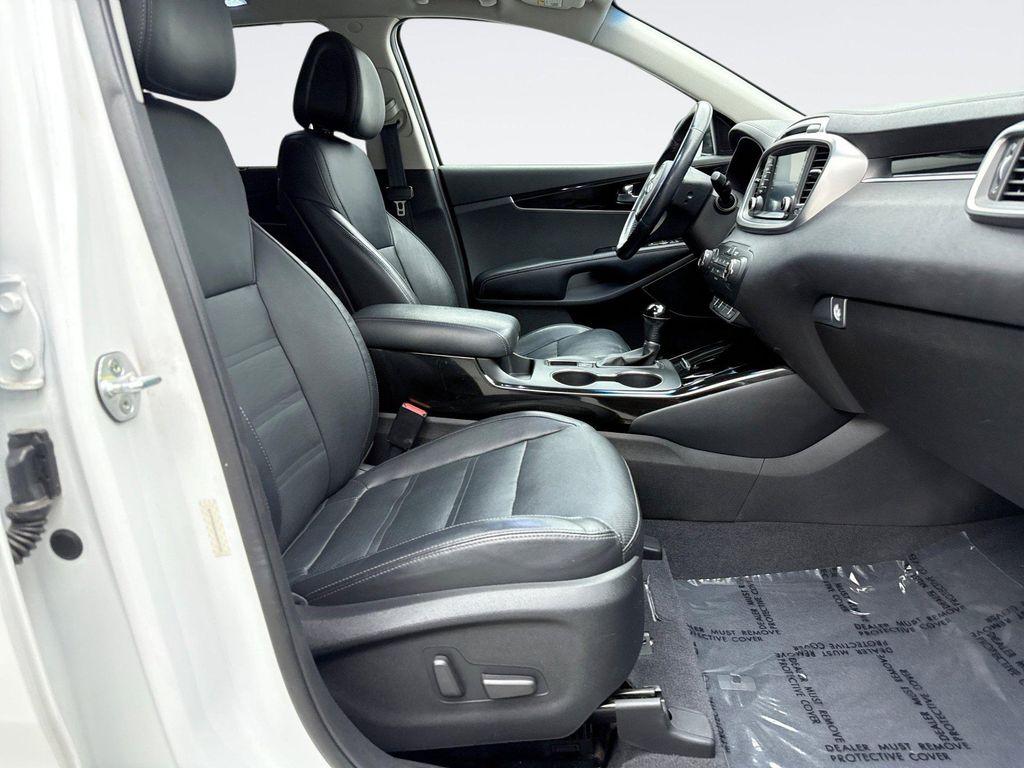 used 2016 Kia Sorento car, priced at $13,549