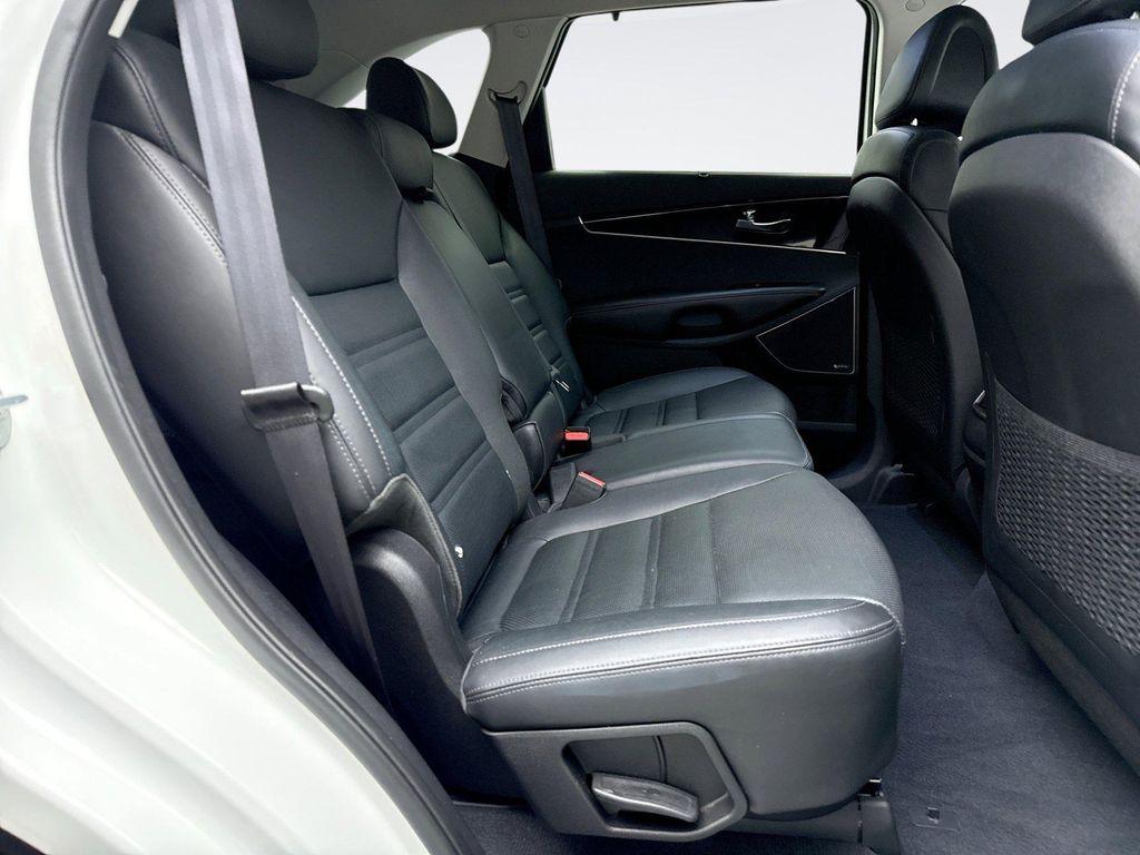 used 2016 Kia Sorento car, priced at $13,549