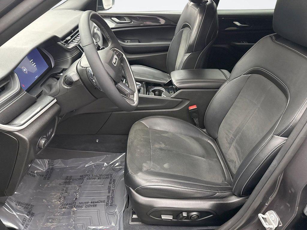 used 2023 Jeep Grand Cherokee L car, priced at $31,399