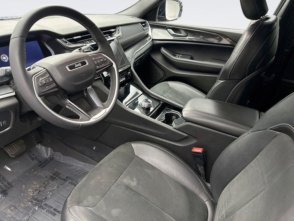 used 2023 Jeep Grand Cherokee L car, priced at $31,399