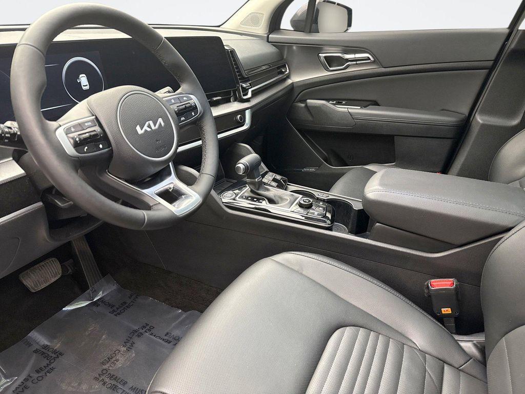 used 2025 Kia Sportage car, priced at $31,399