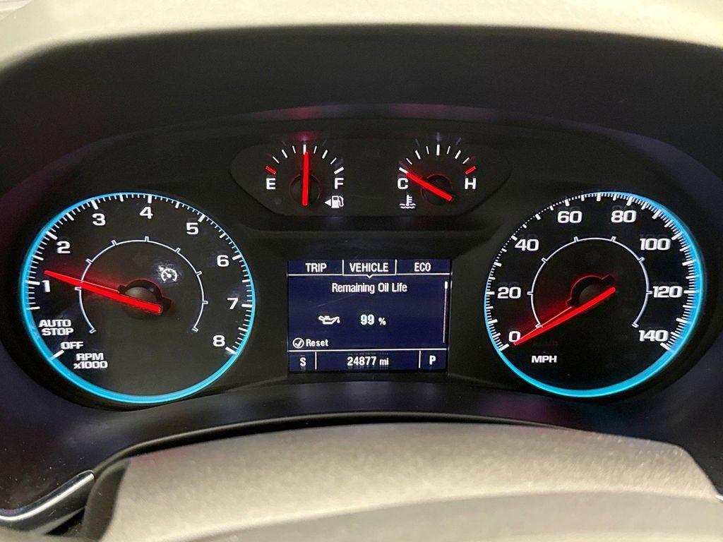 used 2024 Chevrolet Equinox car, priced at $20,298