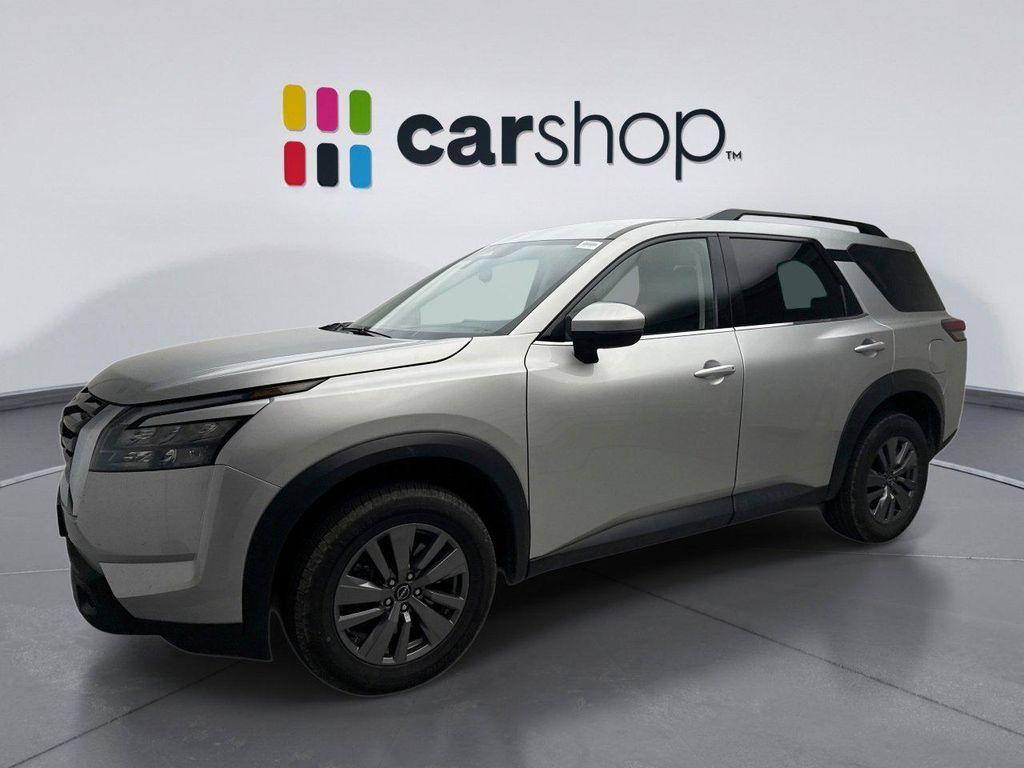 used 2025 Nissan Pathfinder car, priced at $31,999