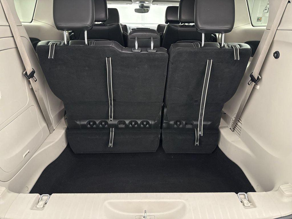 used 2024 Chrysler Pacifica Hybrid car, priced at $26,239
