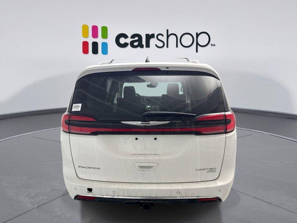 used 2024 Chrysler Pacifica car, priced at $39,000