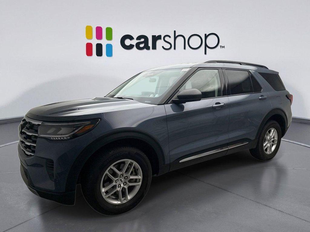 used 2025 Ford Explorer car, priced at $39,399