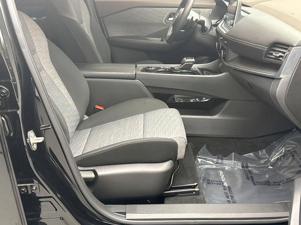 used 2023 Nissan Rogue car, priced at $22,899