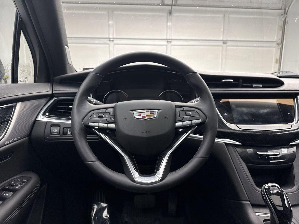 used 2021 Cadillac XT6 car, priced at $26,649