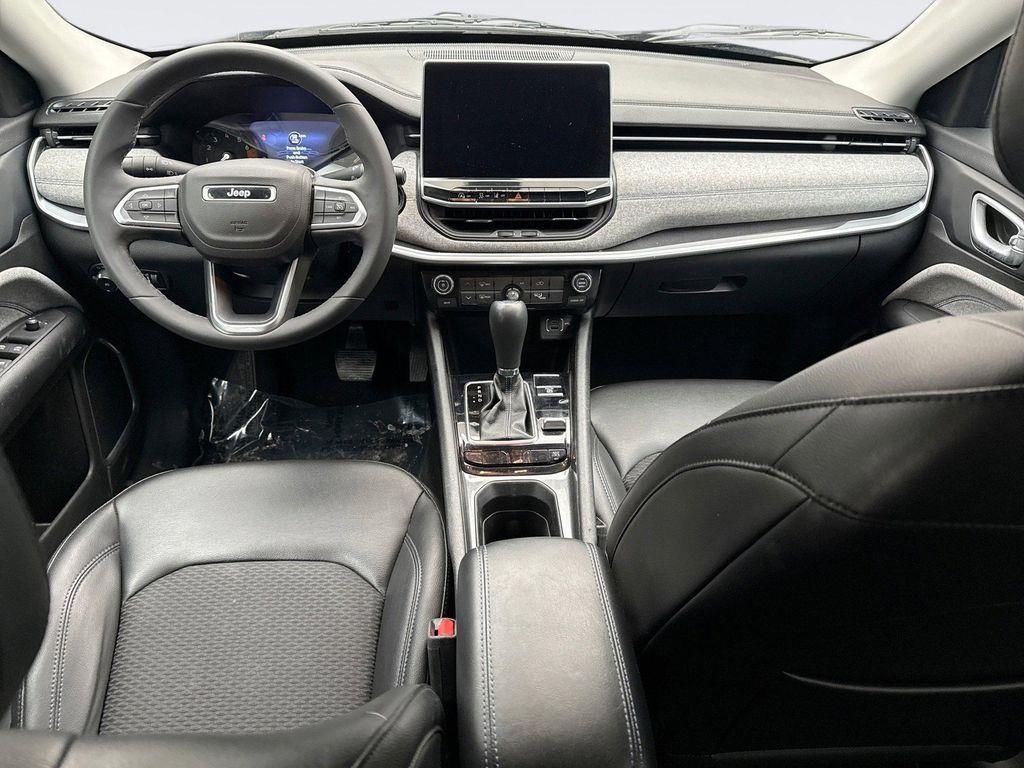 used 2022 Jeep Compass car, priced at $19,297