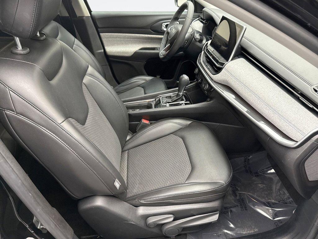 used 2022 Jeep Compass car, priced at $19,297