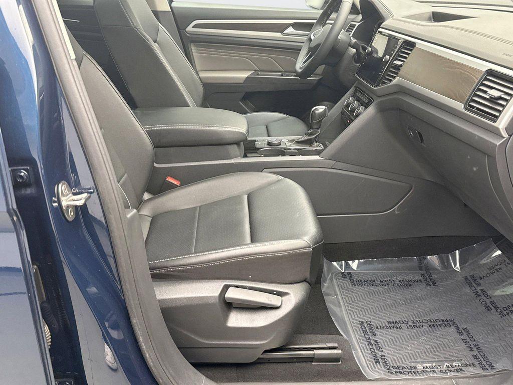 used 2023 Volkswagen Atlas car, priced at $30,599