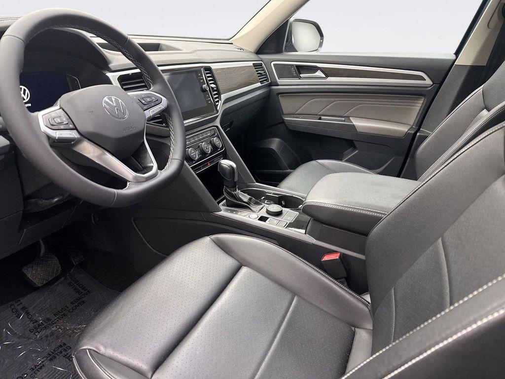 used 2023 Volkswagen Atlas car, priced at $30,599