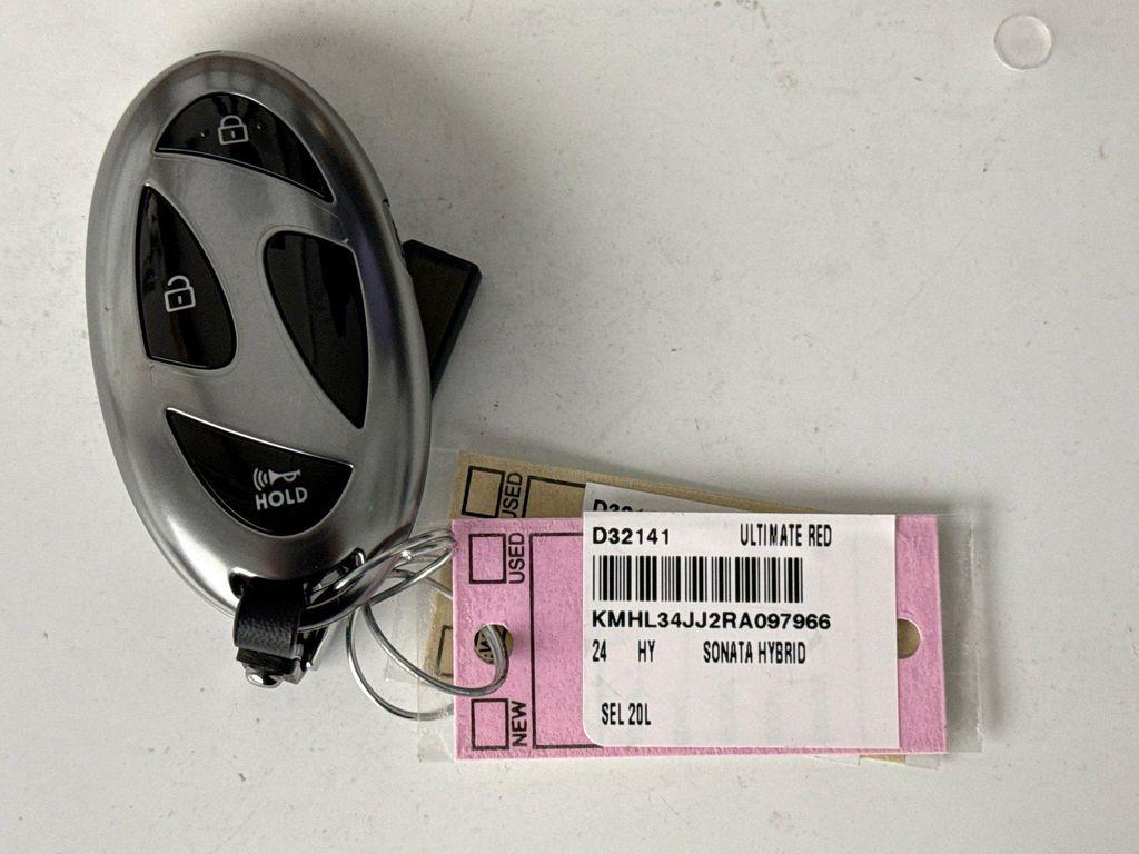 used 2024 Hyundai Sonata Hybrid car, priced at $23,999