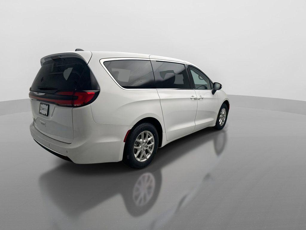 used 2023 Chrysler Pacifica car, priced at $24,249