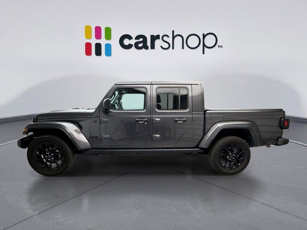 used 2025 Jeep Gladiator car, priced at $40,800