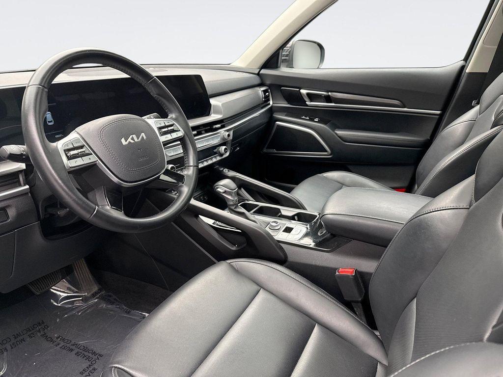 used 2025 Kia Telluride car, priced at $35,089