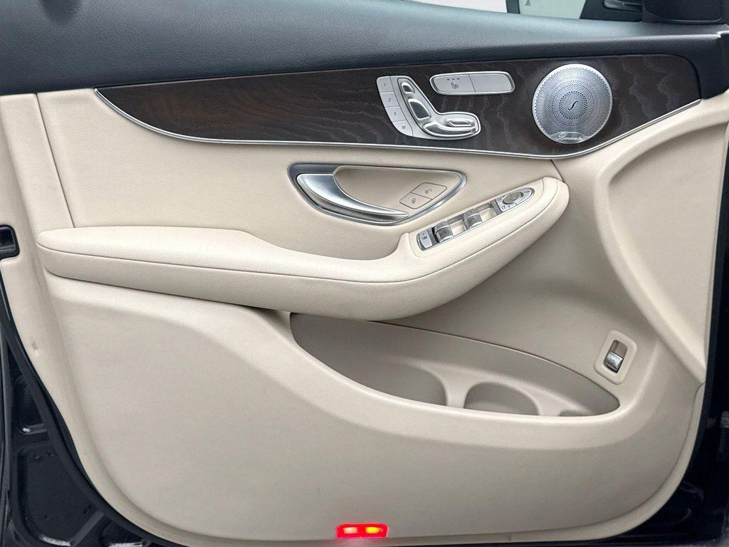 used 2020 Mercedes-Benz GLC 300 car, priced at $32,550