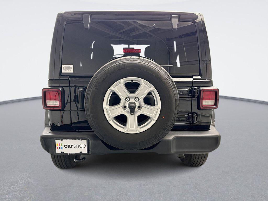 used 2021 Jeep Wrangler Unlimited car, priced at $30,639