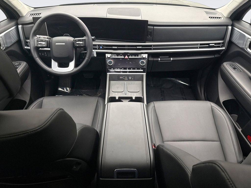 used 2025 Hyundai Santa Fe car, priced at $35,999