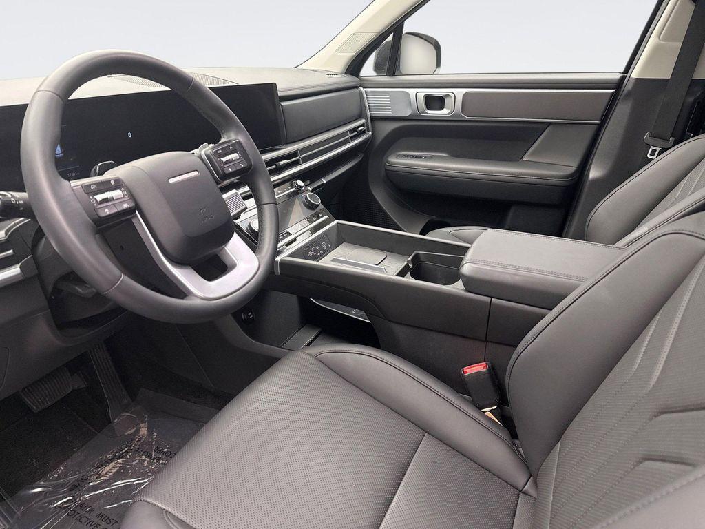 used 2025 Hyundai Santa Fe car, priced at $35,999