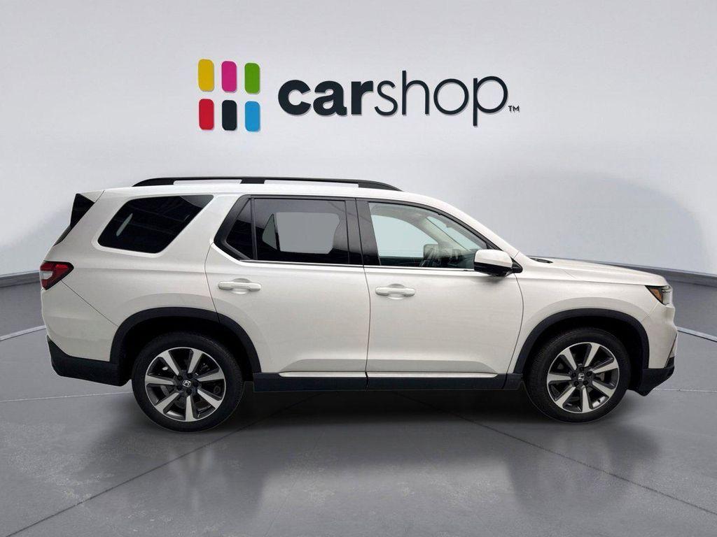 used 2023 Honda Pilot car, priced at $42,599