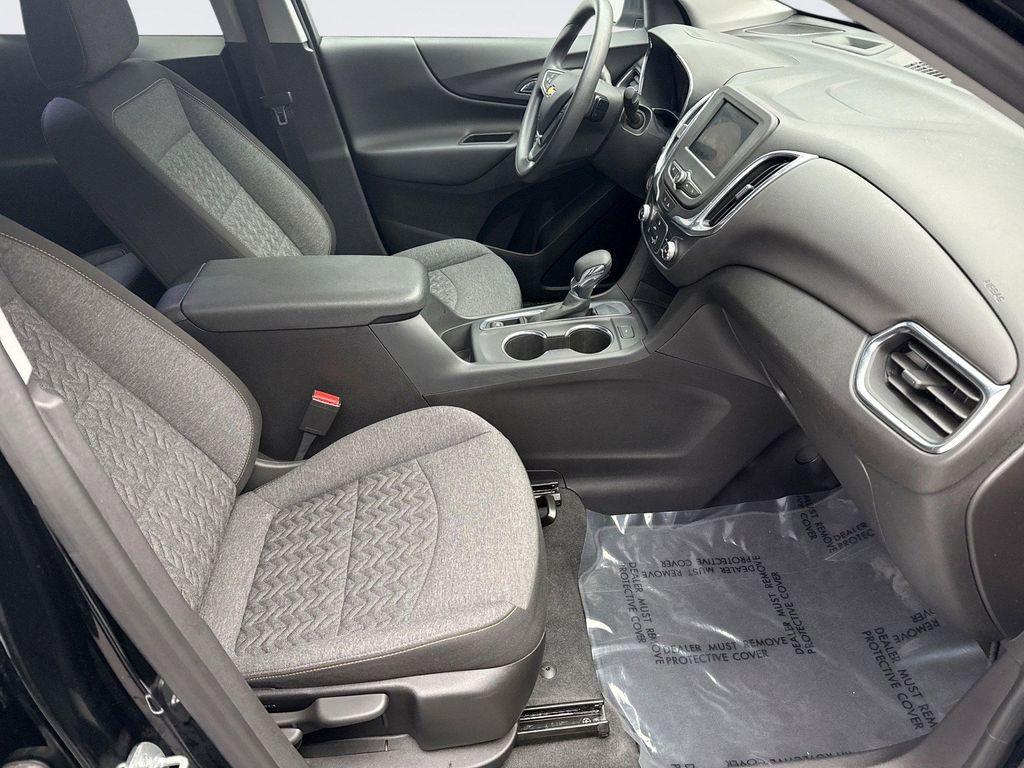 used 2024 Chevrolet Equinox car, priced at $21,199