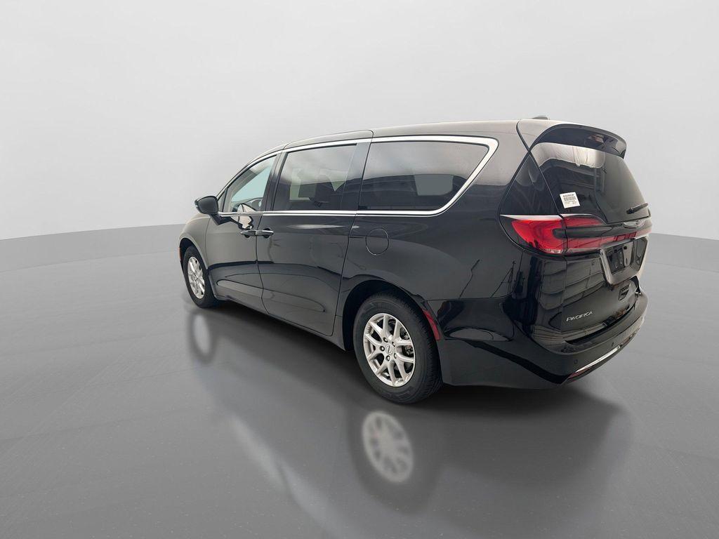 used 2023 Chrysler Pacifica car, priced at $24,750
