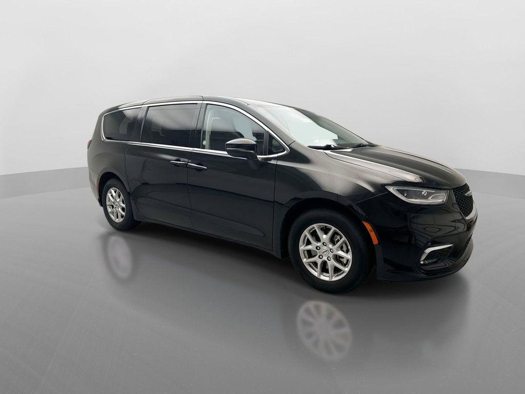 used 2023 Chrysler Pacifica car, priced at $24,750