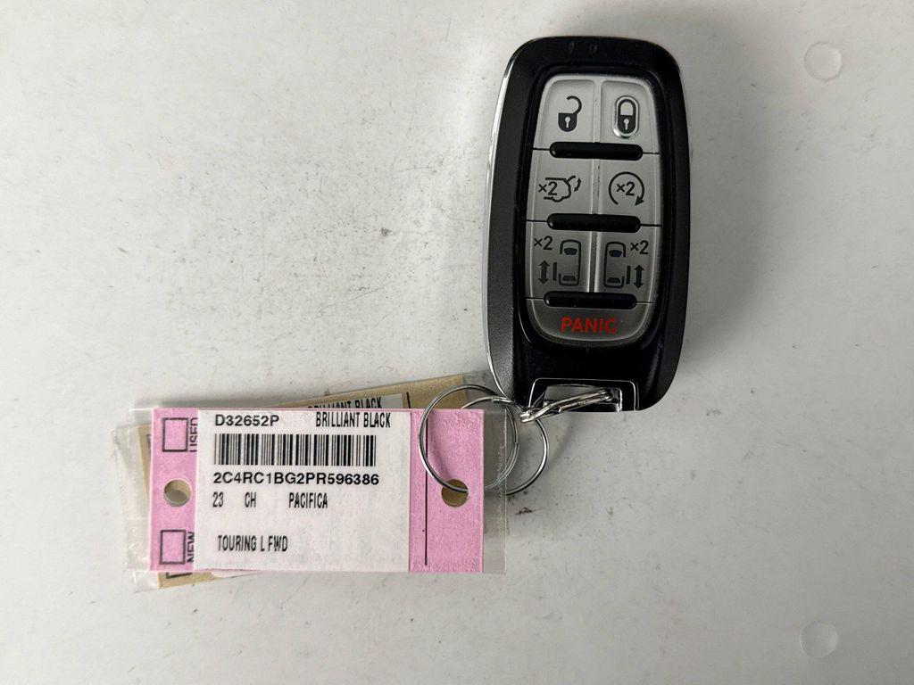 used 2023 Chrysler Pacifica car, priced at $24,750