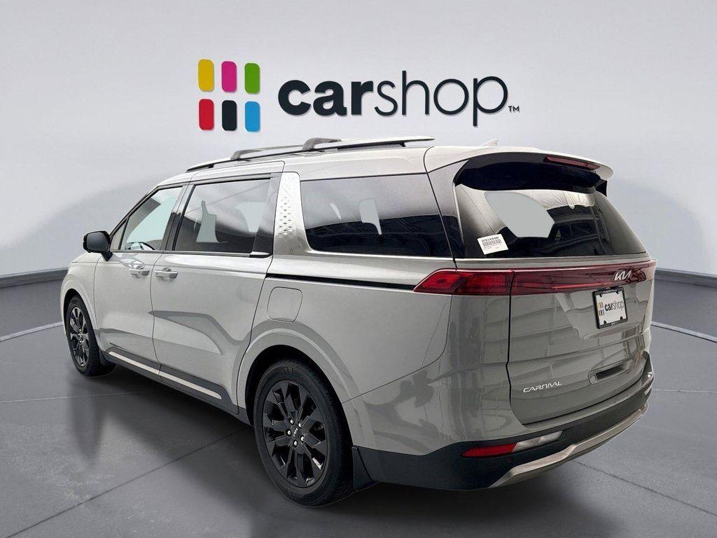 used 2024 Kia Carnival car, priced at $35,549