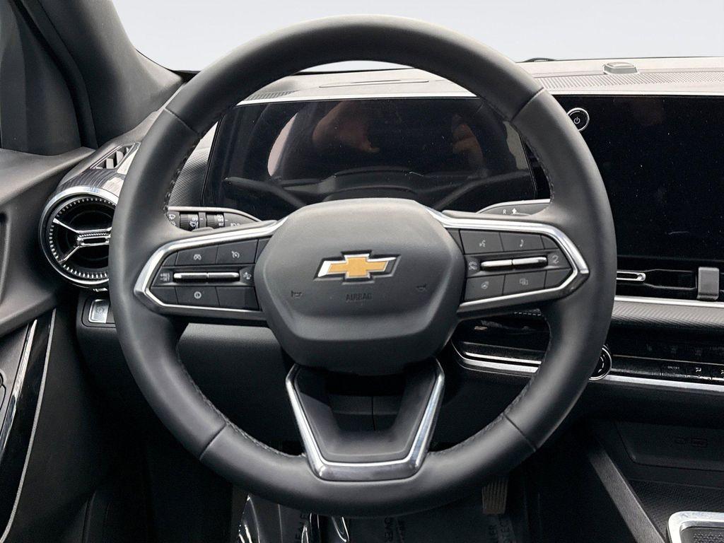 used 2026 Chevrolet Equinox car, priced at $27,698