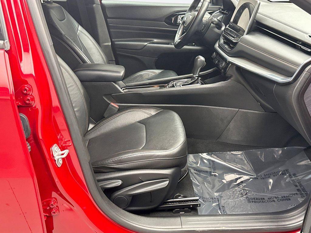 used 2022 Jeep Compass car, priced at $25,099
