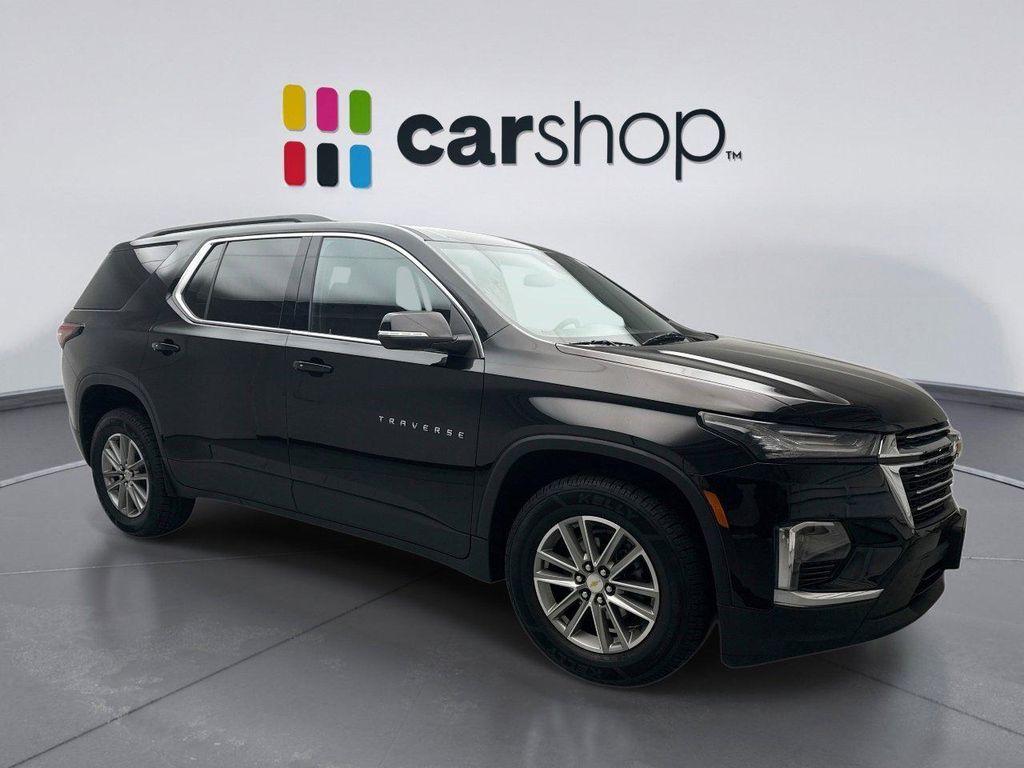 used 2023 Chevrolet Traverse car, priced at $34,899